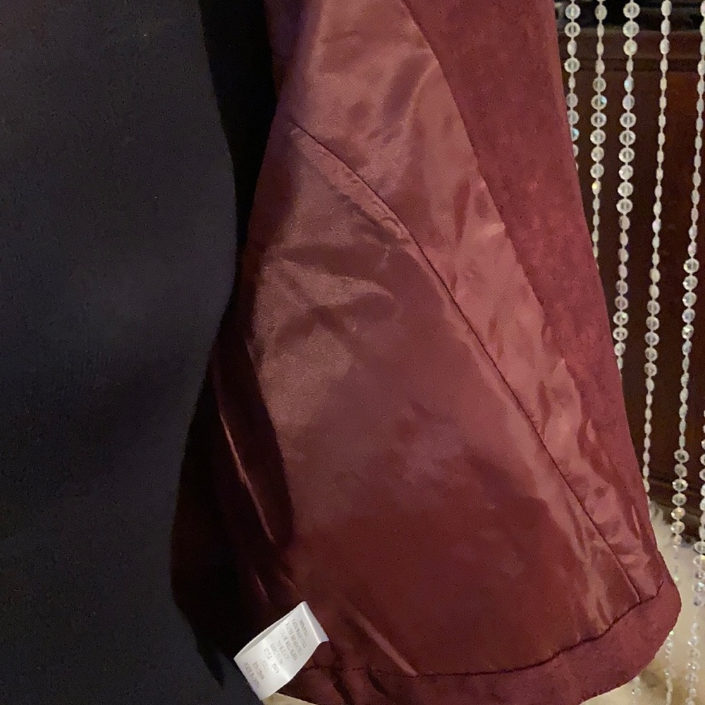 Jacket - Picture 4 of 7